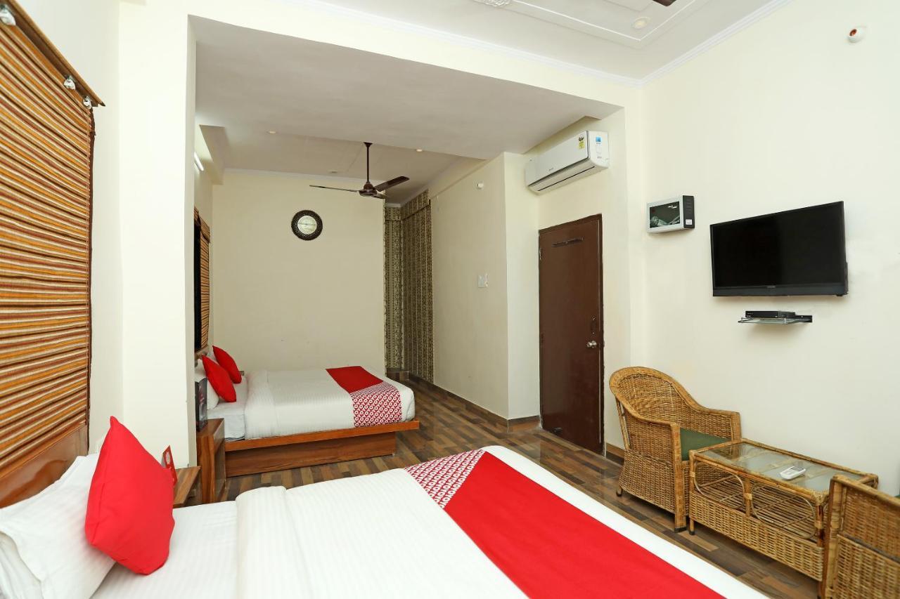 Hotel Saptrishi Rishikesh Bagian luar foto